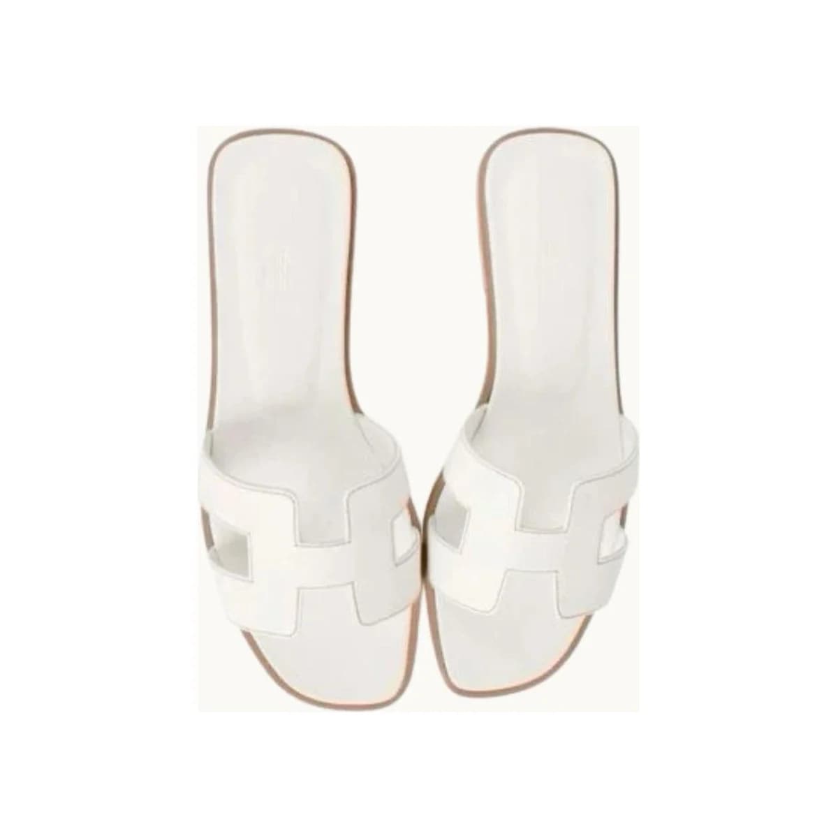 HÈR WHITE SANDALES